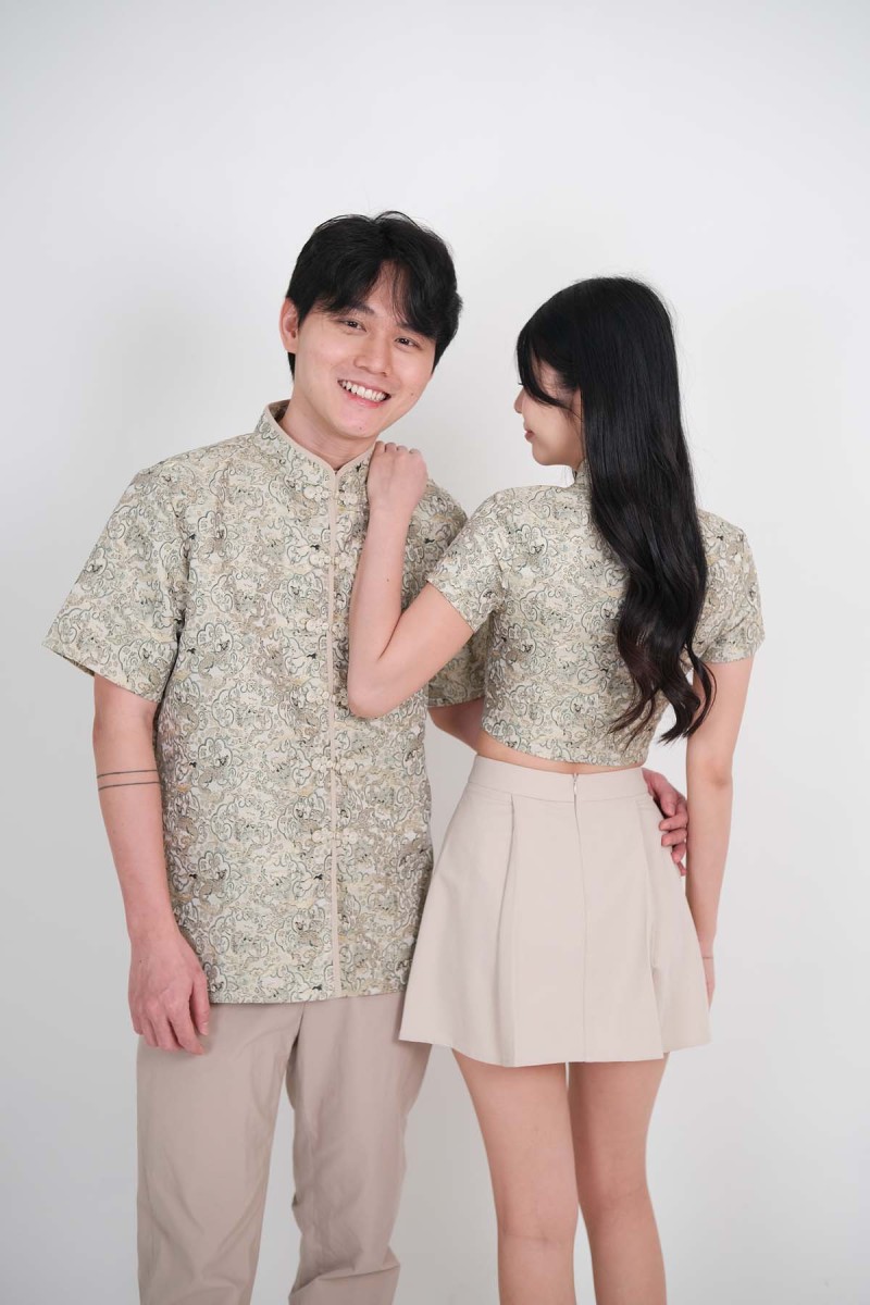 RESTOCK: Yuan Embossed Cheongsam Shirt in Emerald