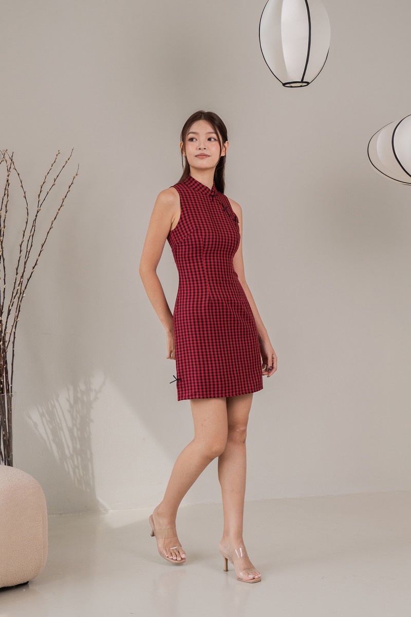 Grace Gingham Cheongsam in Wine