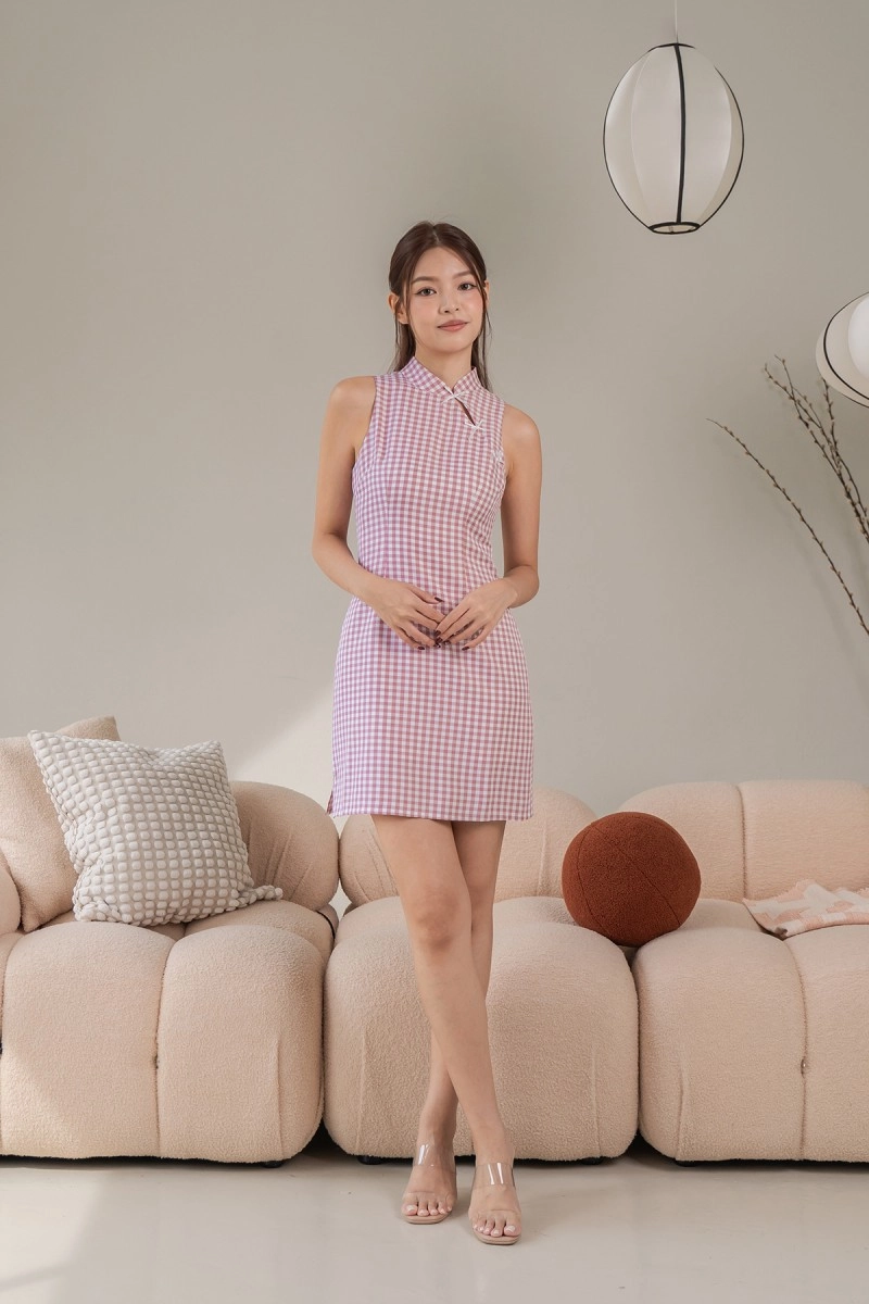 Grace Gingham Cheongsam in Pink