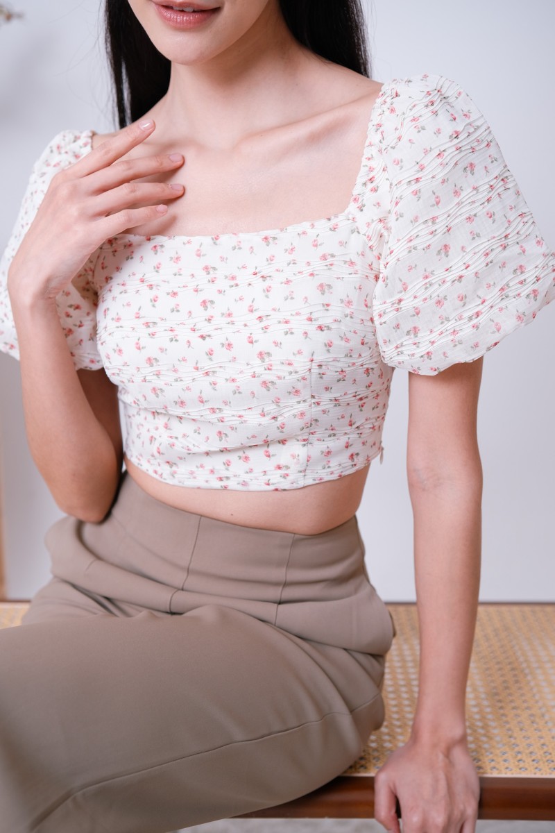 Clover Floral Puff Sleeve Top in Cream