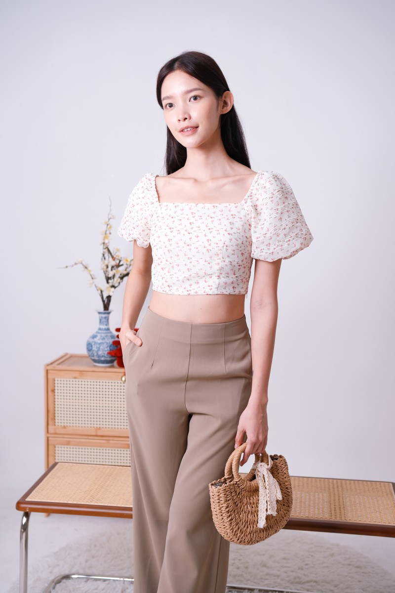 Clover Floral Puff Sleeve Top in Cream