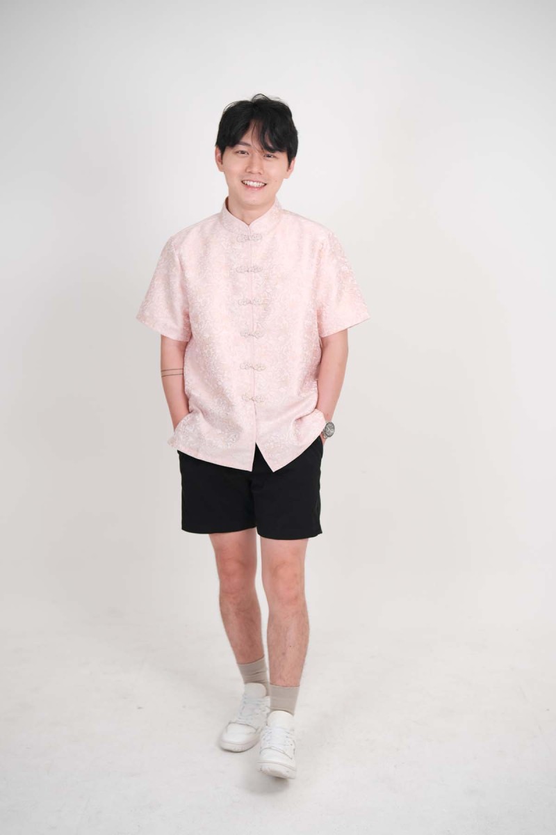 BACKORDERS: Yuan Embossed Cheongsam Shirt in Pink