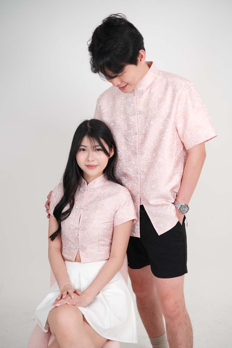 BACKORDERS: Yuan Embossed Cheongsam Shirt in Pink