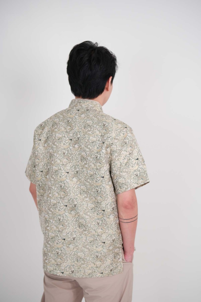 BACKORDERS: Yuan Embossed Cheongsam Shirt in Emerald