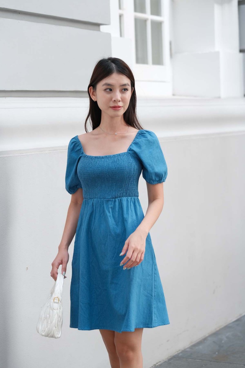 Becca Smocked Denim Puff Sleeved Dress in Light Denim