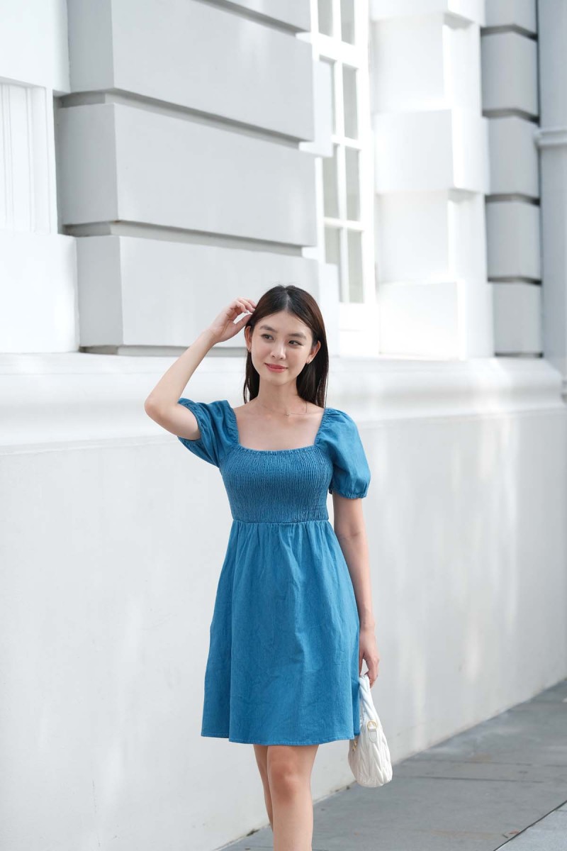 Becca Smocked Denim Puff Sleeved Dress in Light Denim