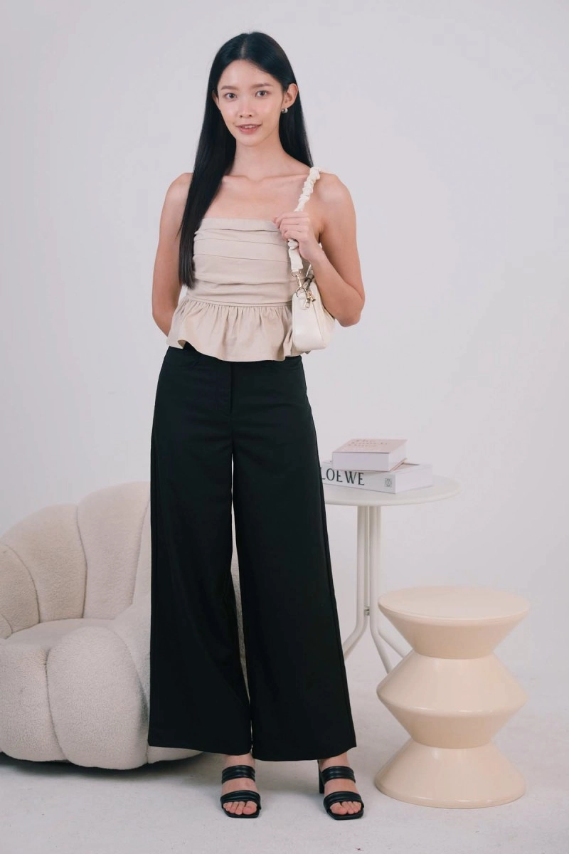 Megara Wide Leg Button Pants in Black