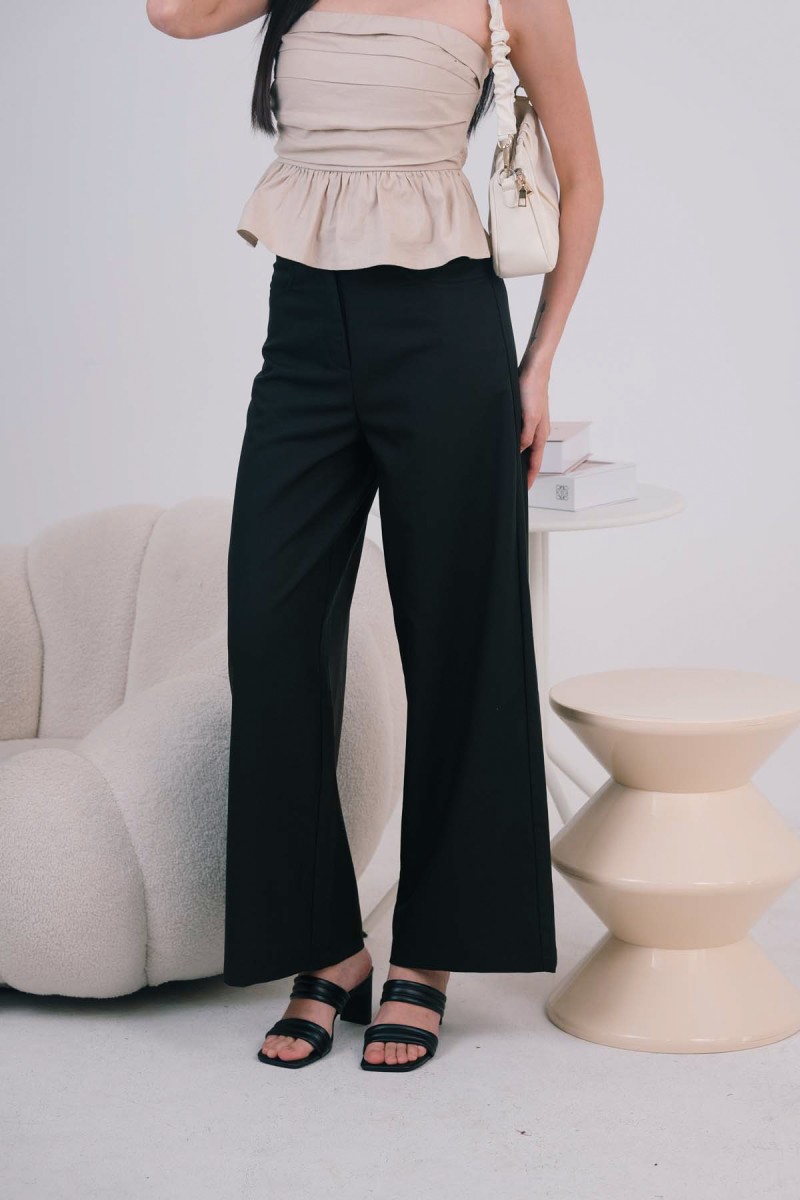 Megara Wide Leg Button Pants in Black