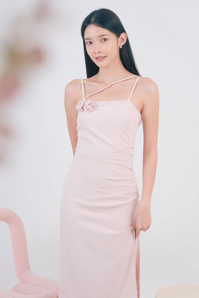 Rosette Rose Ruched Dress in Pink