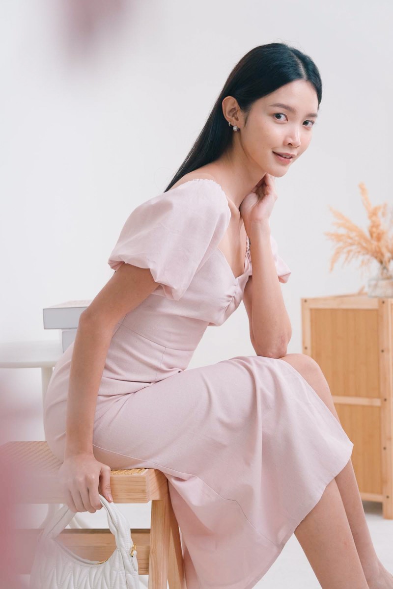 Elleria Puff Sleeve Midaxi Dress in Pink