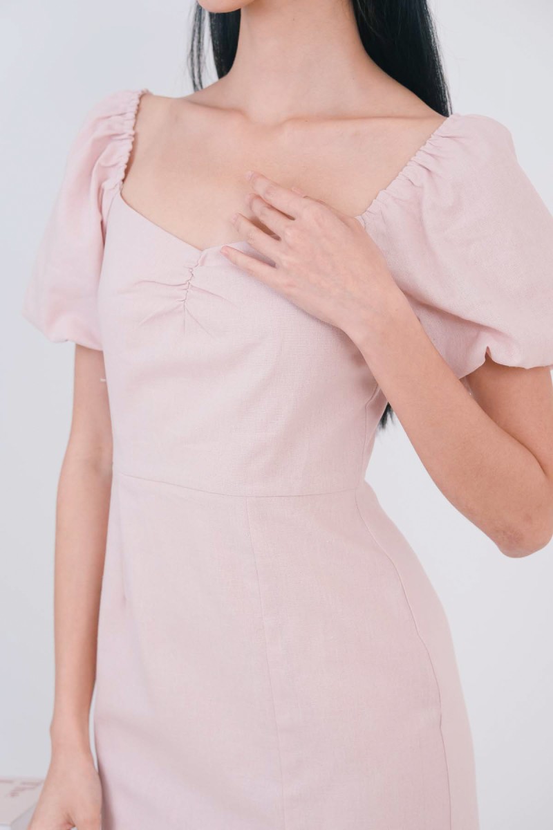 Elleria Puff Sleeve Midaxi Dress in Pink