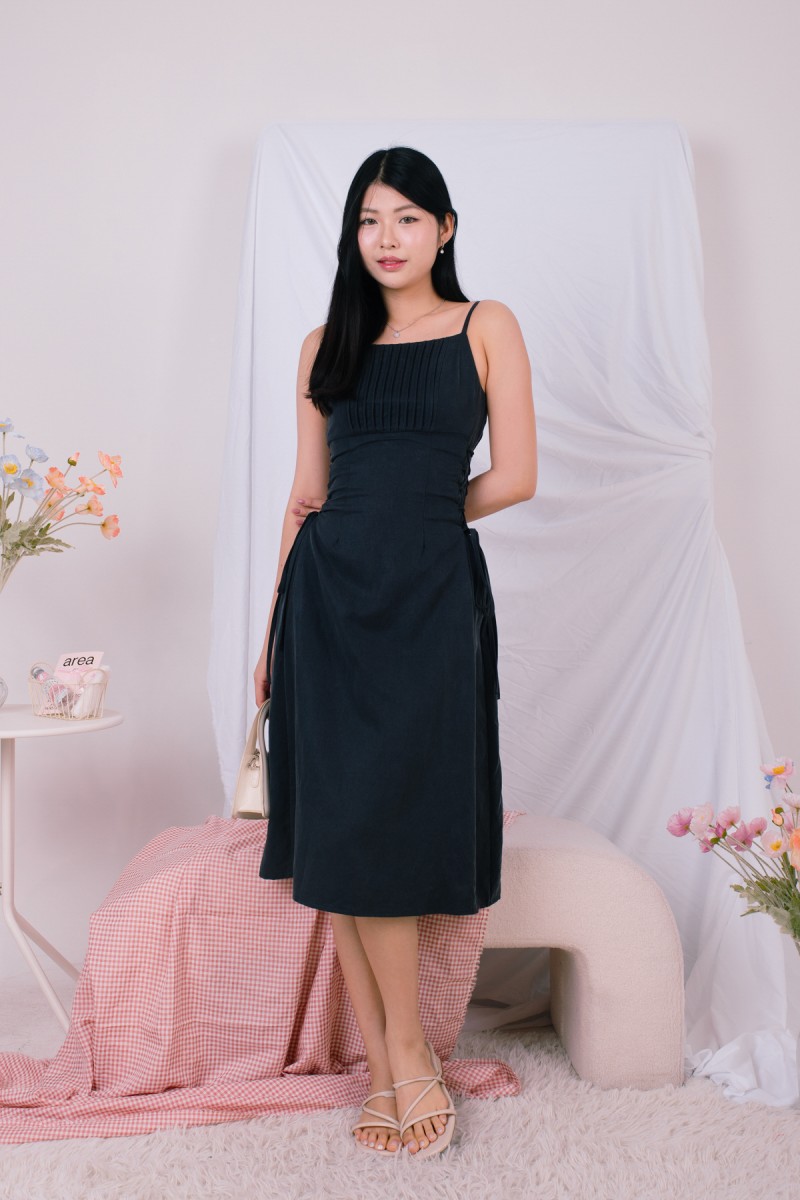 Falynn Pleated Shoelace Midaxai Dress in Navy