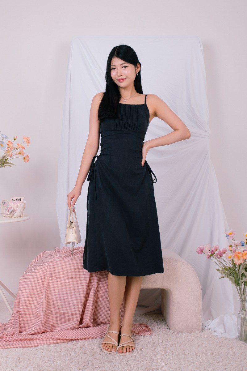 Falynn Pleated Shoelace Midaxai Dress in Navy