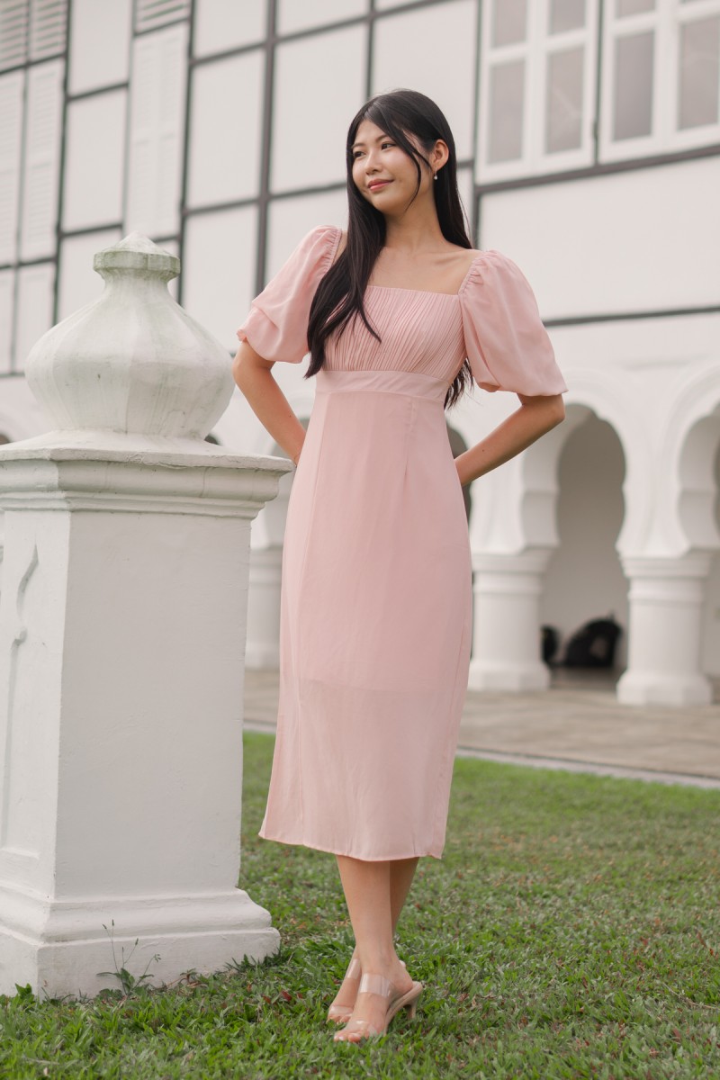 Elvera Pleated Puff Dress in Pink