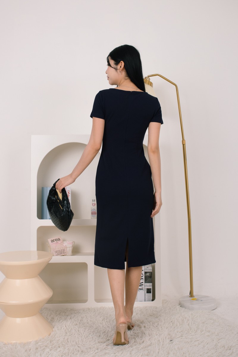 Florentia Cinched Midaxi Dress in Navy