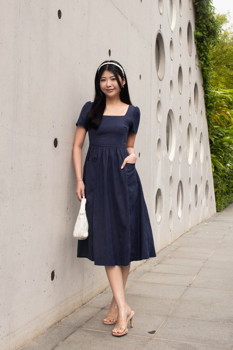 Lucera Sleeved Square Neck Dress in Navy