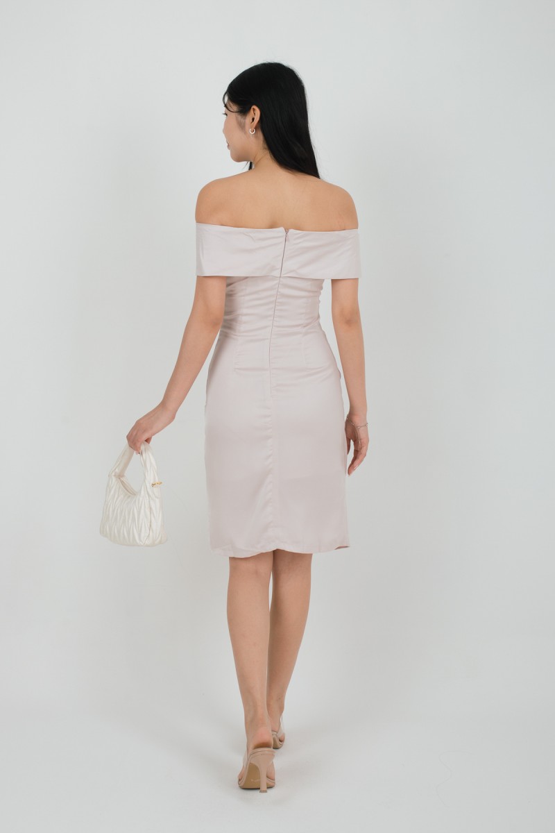 Khalia Off-Shoulder Overlap Dress in Blush Pink