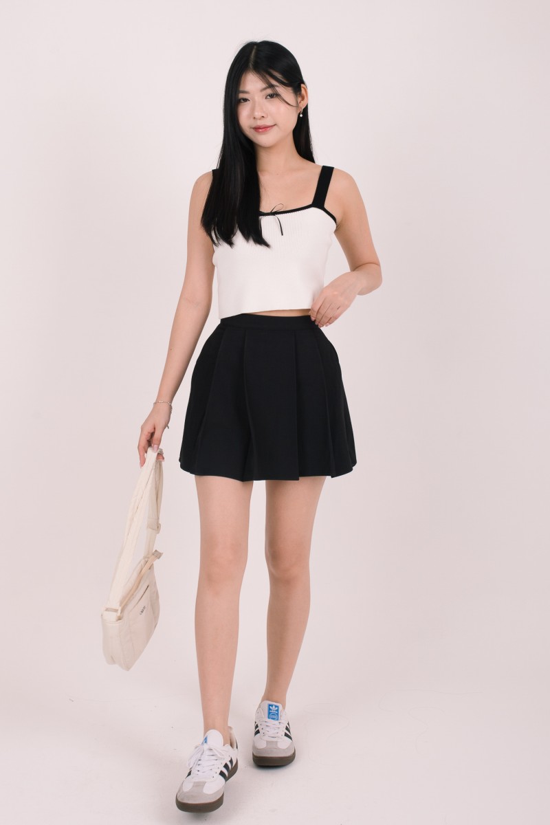 Ruelle Pleated Mini Skorts in Black