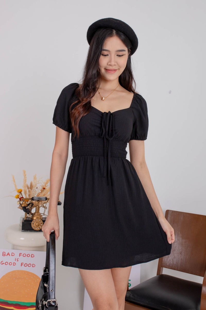 Edrie Ruched Puff Dress in Black (MY)