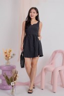 Dowie Textured V-Dip Dress in Black (MY)