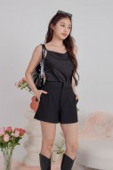 Carterl Cowl Top in Black (MY)