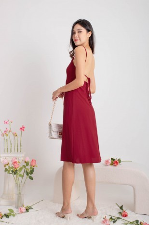 Seth V-Neck Tie-Back Dress in Wine (MY)