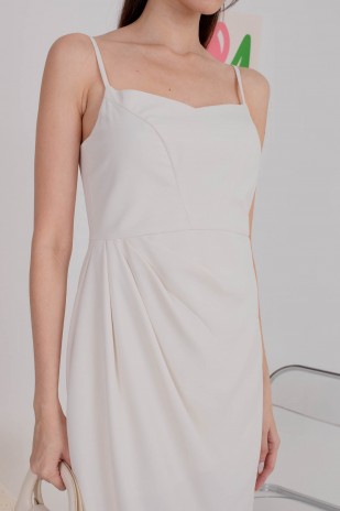 Melodine Side Ruched Dress in White (MY)