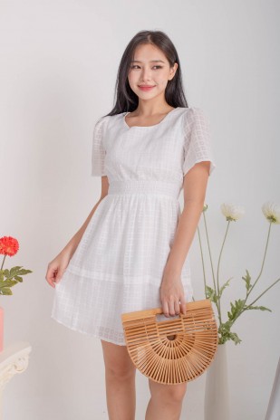 Lindya Textured Smocked Dress in White (MY)