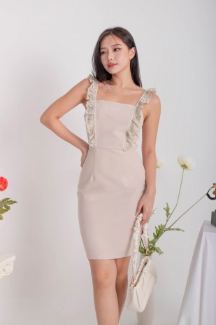 Stelly Straight-Neck Lace Dress in Sand (MY)