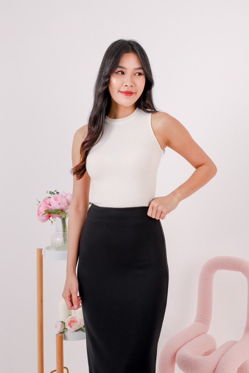 Fantine Maxi Skirt in Black (MY)
