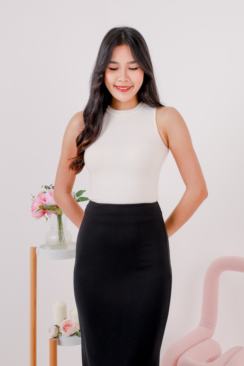 Fantine Maxi Skirt in Black (MY)