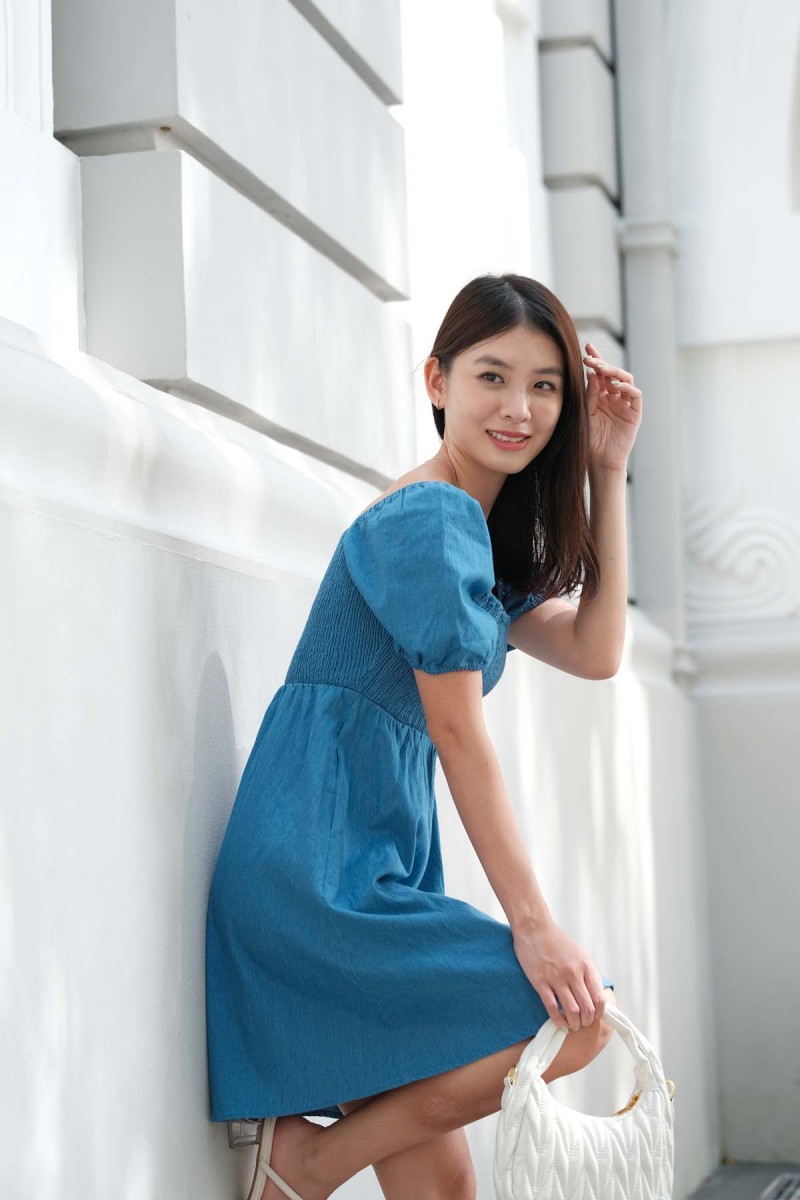 Becca Smocked Denim Puff Sleeved Dress in Light Denim (MY)
