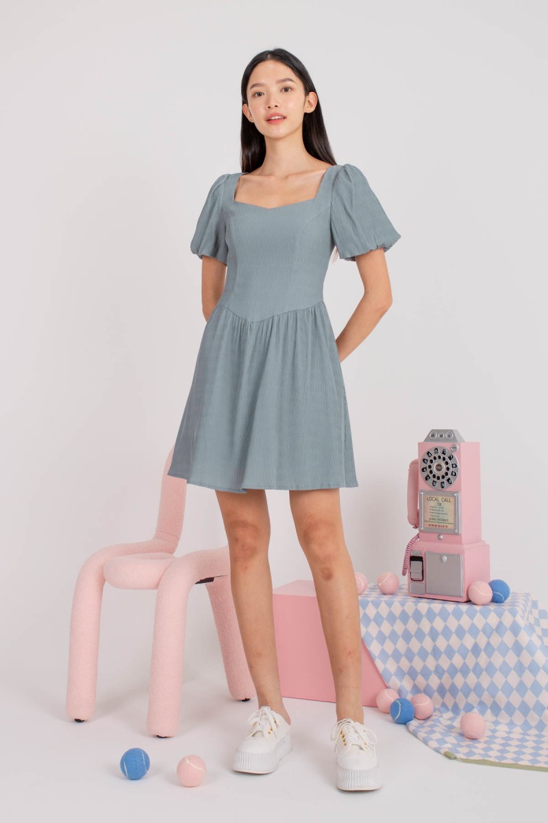 Cerra Textured Puff Dress in Steel (MY)