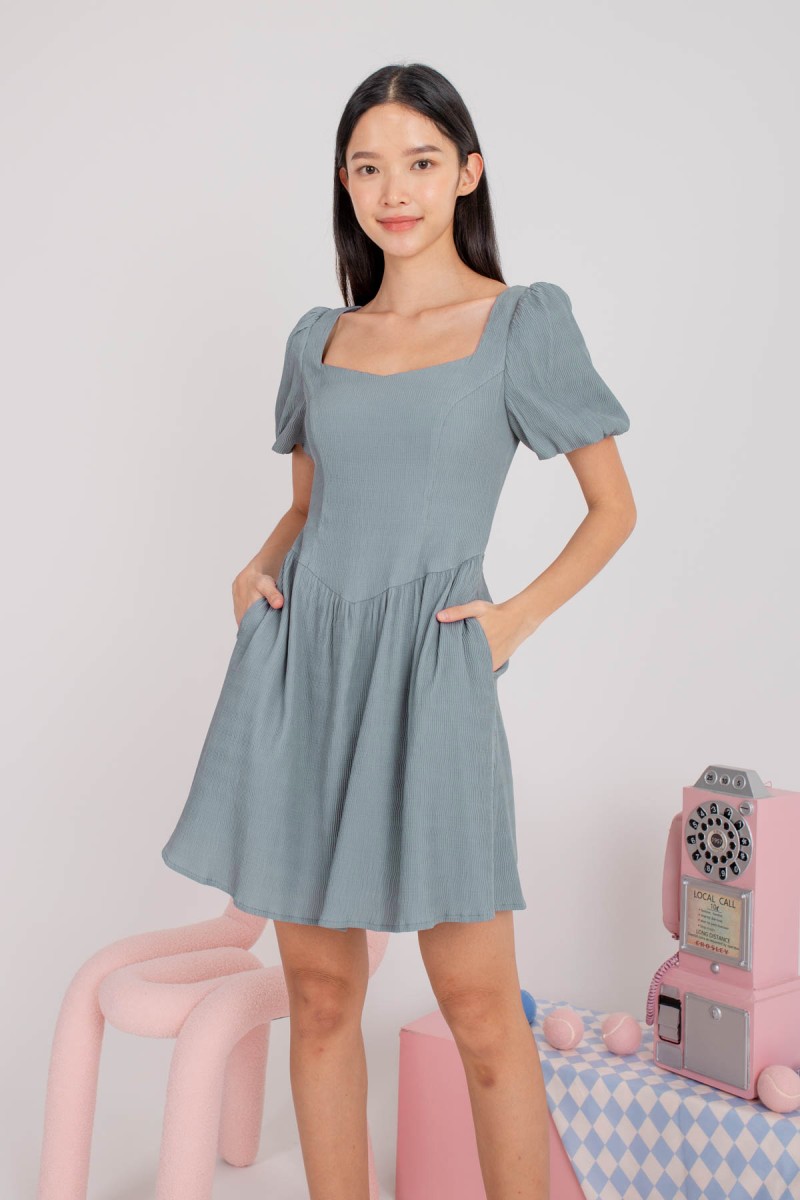Cerra Textured Puff Dress in Steel (MY)