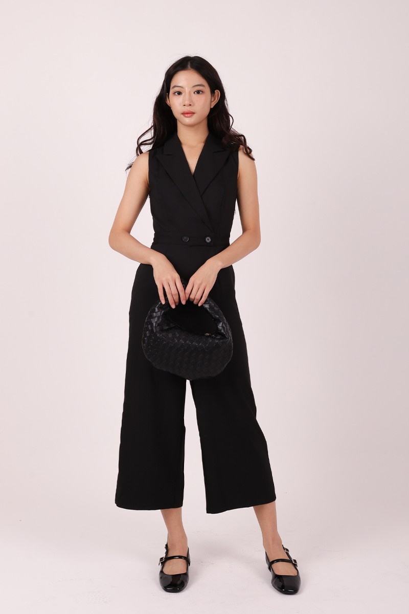 Avestia Collared Sleeveless Jumpsuit in Black