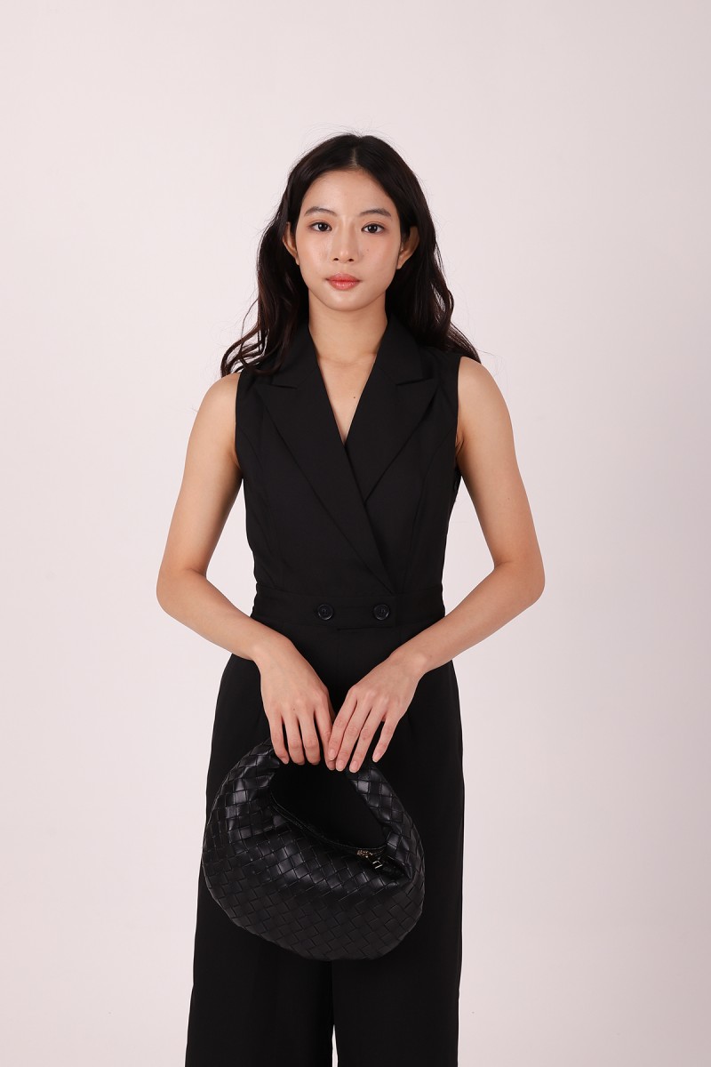 Avestia Collared Sleeveless Jumpsuit in Black