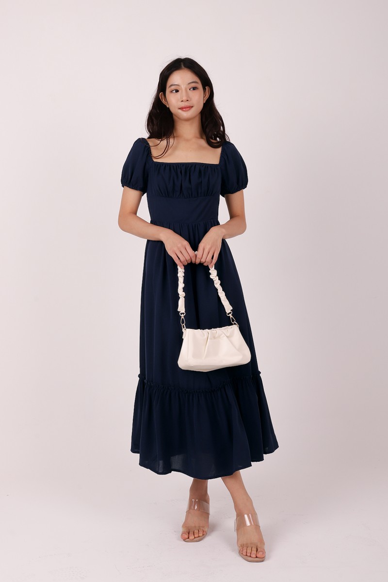 Triselle Puff Sleeves Midi Dress in Navy