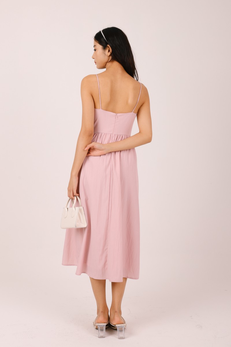 Maelis Sleeveless Flowy Dress in Blush