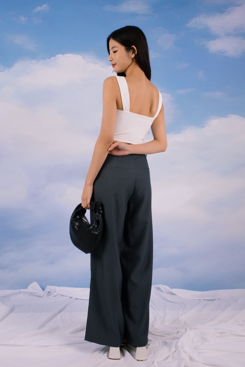 Cirrus Padded Sweatheart Top in White