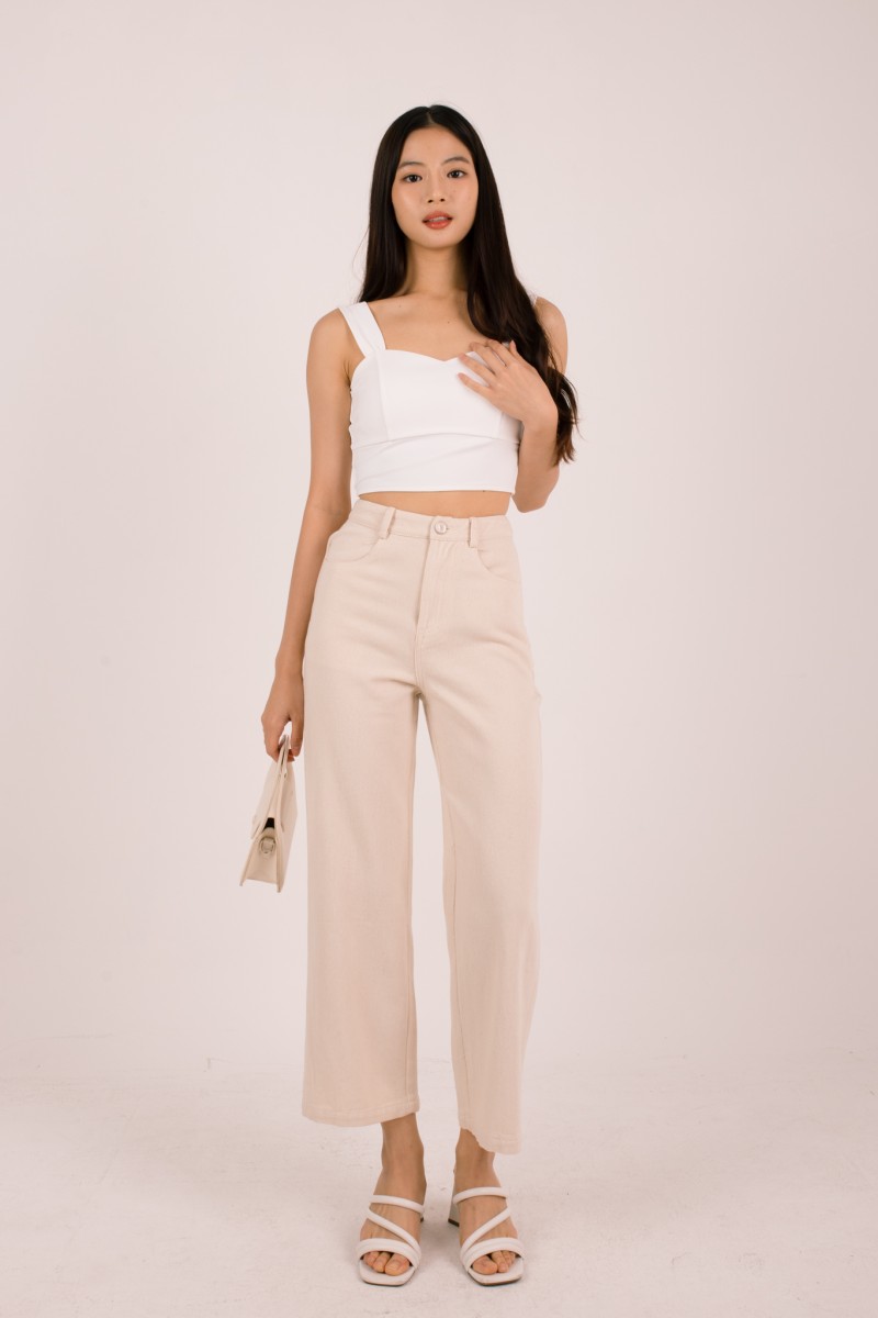 Cirrus Padded Sweatheart Top in White