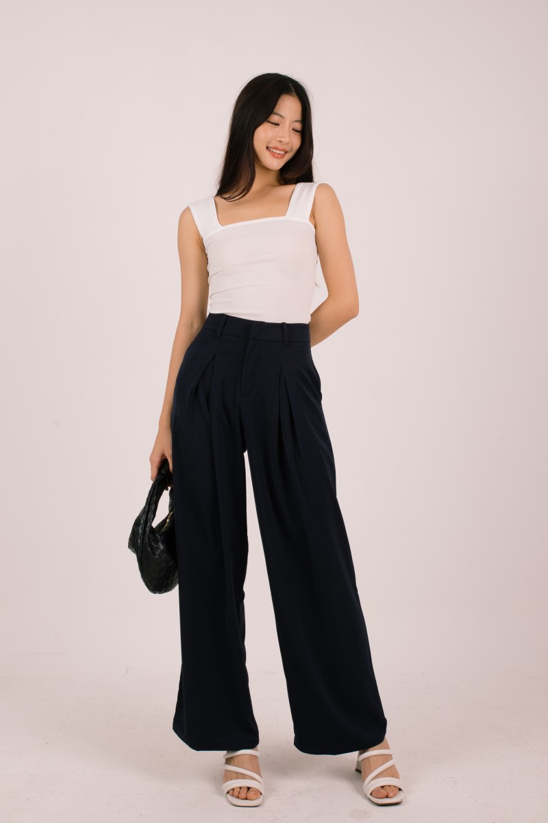 Kaelis Ribbed Square Neck Top in White