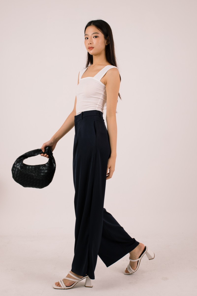 Kaelis Ribbed Square Neck Top in White