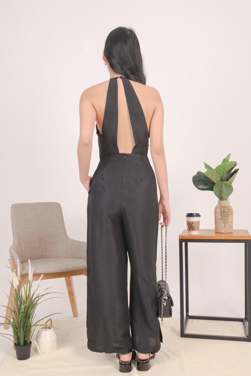 Honora Round-neck Padded Jumpsuit in Black (MY)