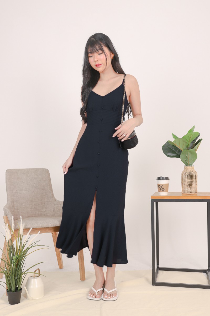 Pearson Button Midi Dress in Navy (MY)