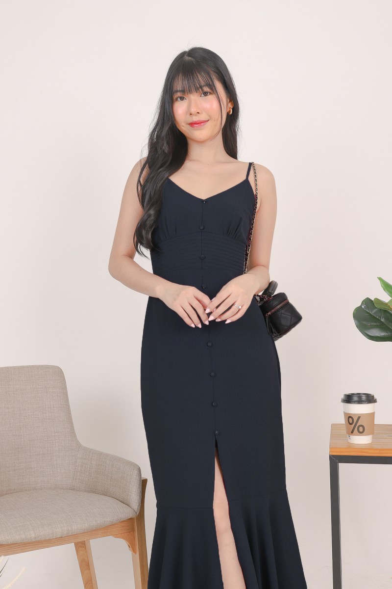 Pearson Button Midi Dress in Navy (MY)
