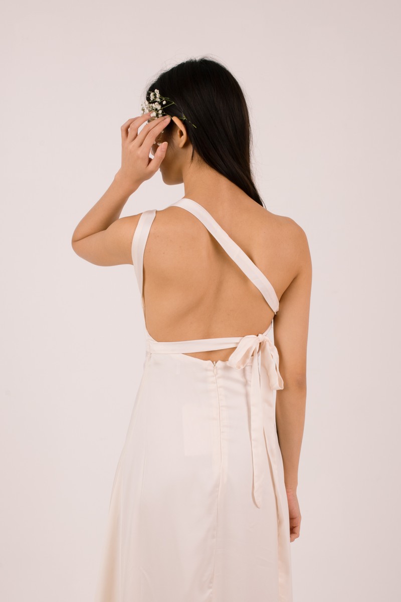 Labella Self-Tie Backless Dress in Ivory