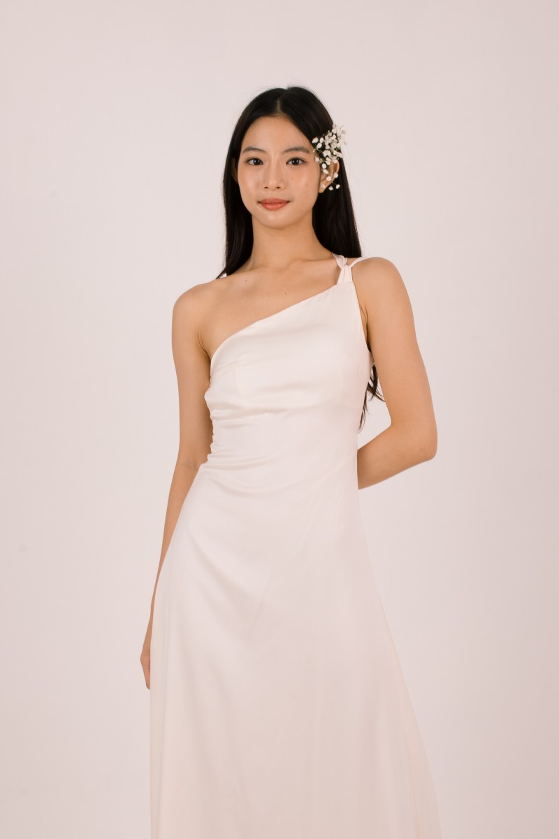 Labella Self-Tie Backless Dress in Ivory