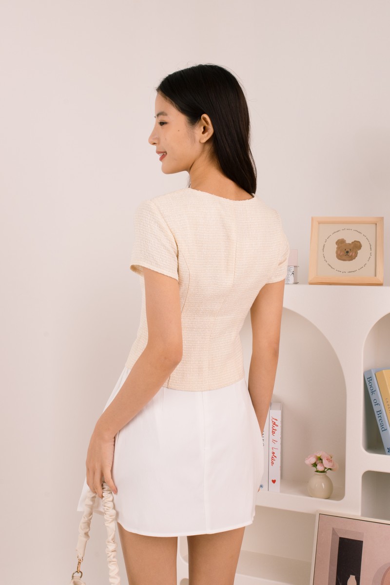 Anisse Pearl Tweed V-Neck Top in Butter