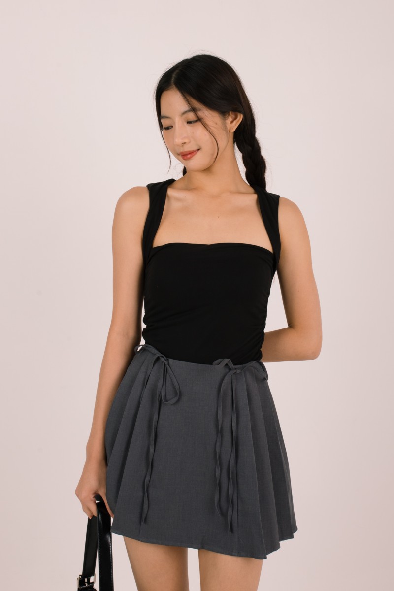 Nivi Ruched Tank Top in Black