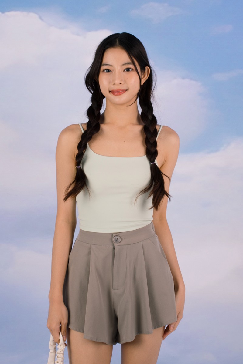 RESTOCK7: Niko Padded Basic Top in Sage Green